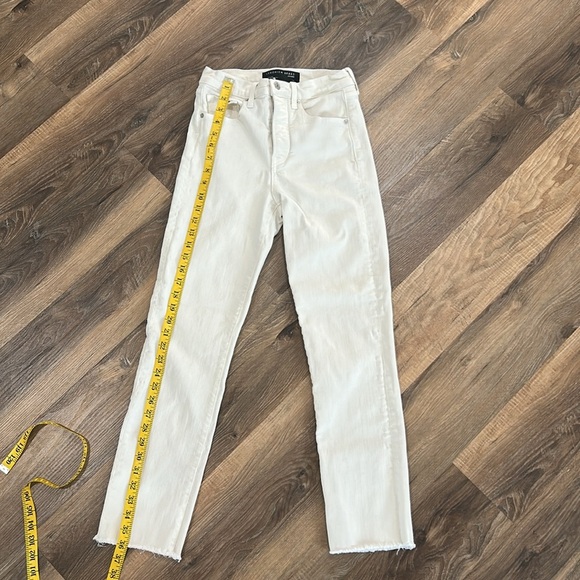 Veronica Beard Ryleigh High Rise Slim Straight Jeans Ecru Size 26/2 off white - Picture 16 of 16